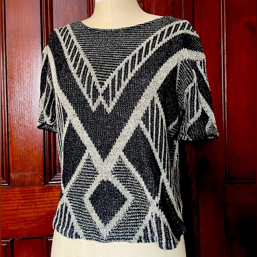 I Love H81 geometric drapey sweater great condition Size S